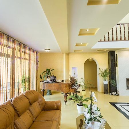 Sunrise Boutique Hotel Берегово Екстериор снимка