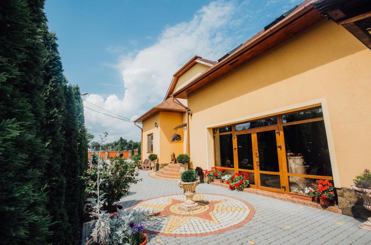 Sunrise Boutique Hotel Берегово Екстериор снимка