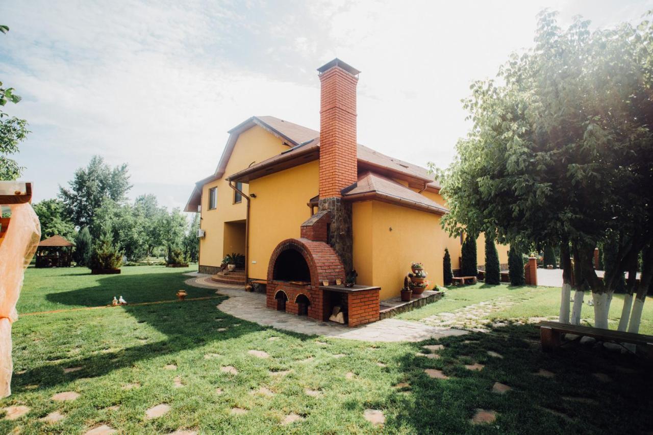 Sunrise Boutique Hotel Берегово Екстериор снимка