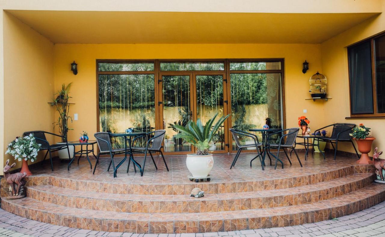 Sunrise Boutique Hotel Берегово Екстериор снимка