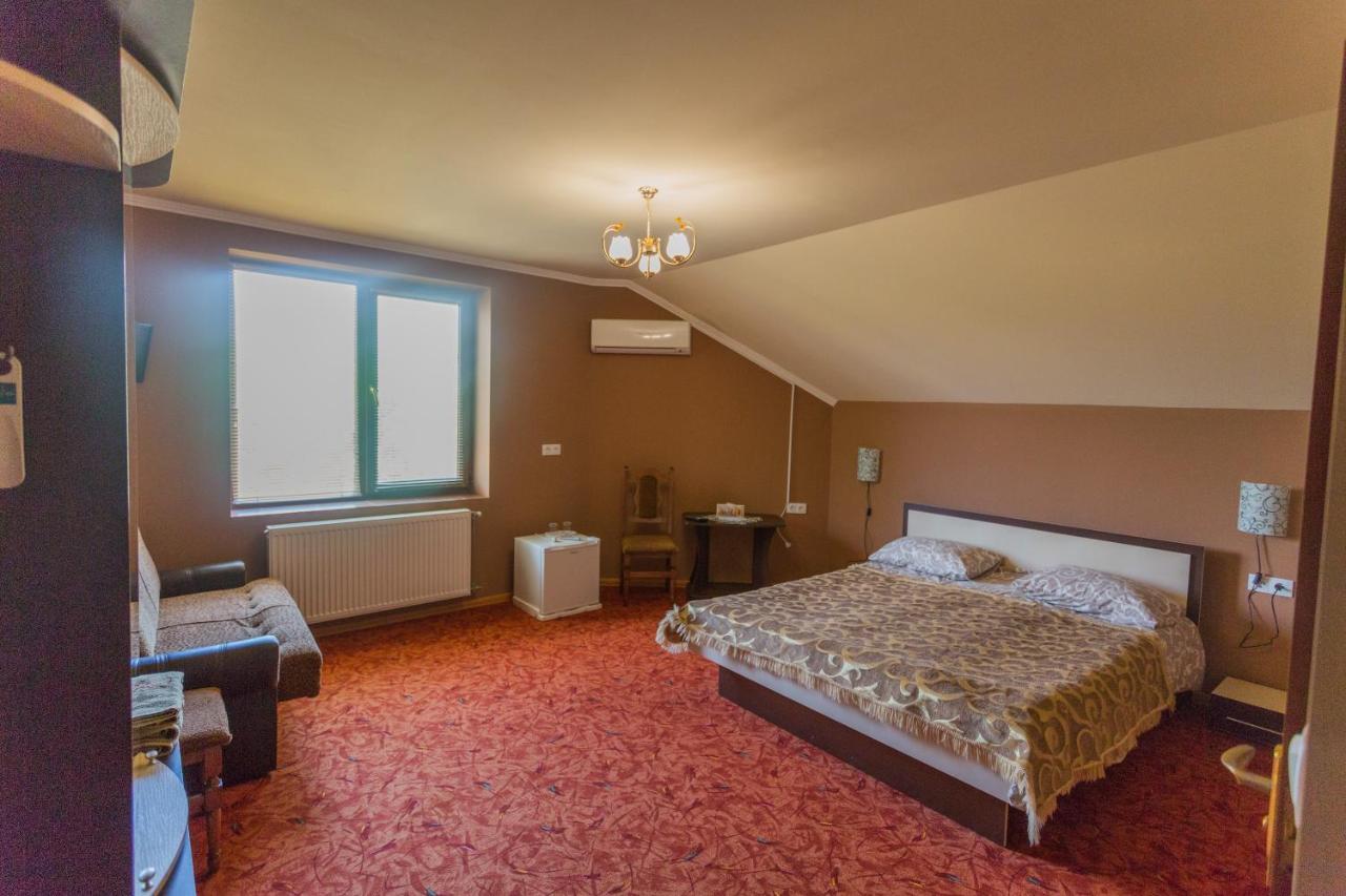 Sunrise Boutique Hotel Берегово Екстериор снимка